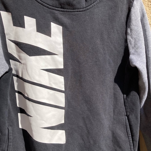 Kid's Nike Black Spell-Out Hoodie XL Round Neck Pocket Active Gym Skateboard - Picture 11 of 13